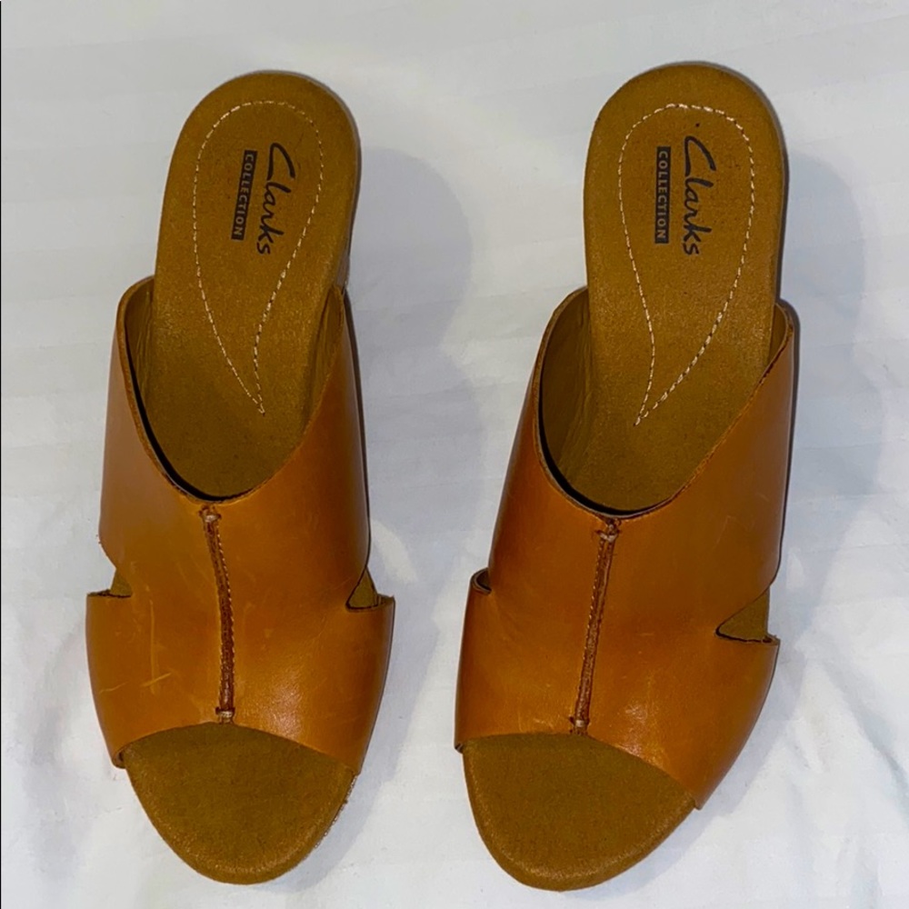 Clarks leather wedge